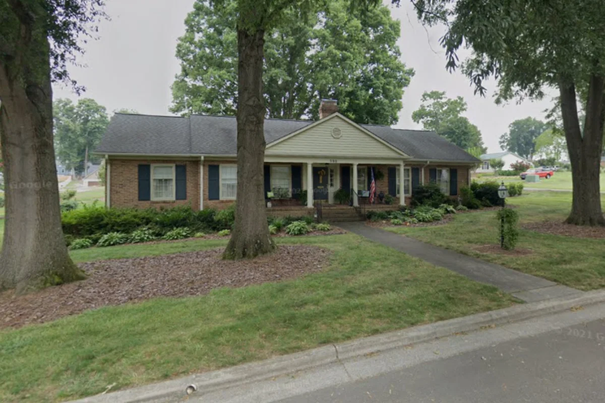 ANN STREET SENIOR LIVING