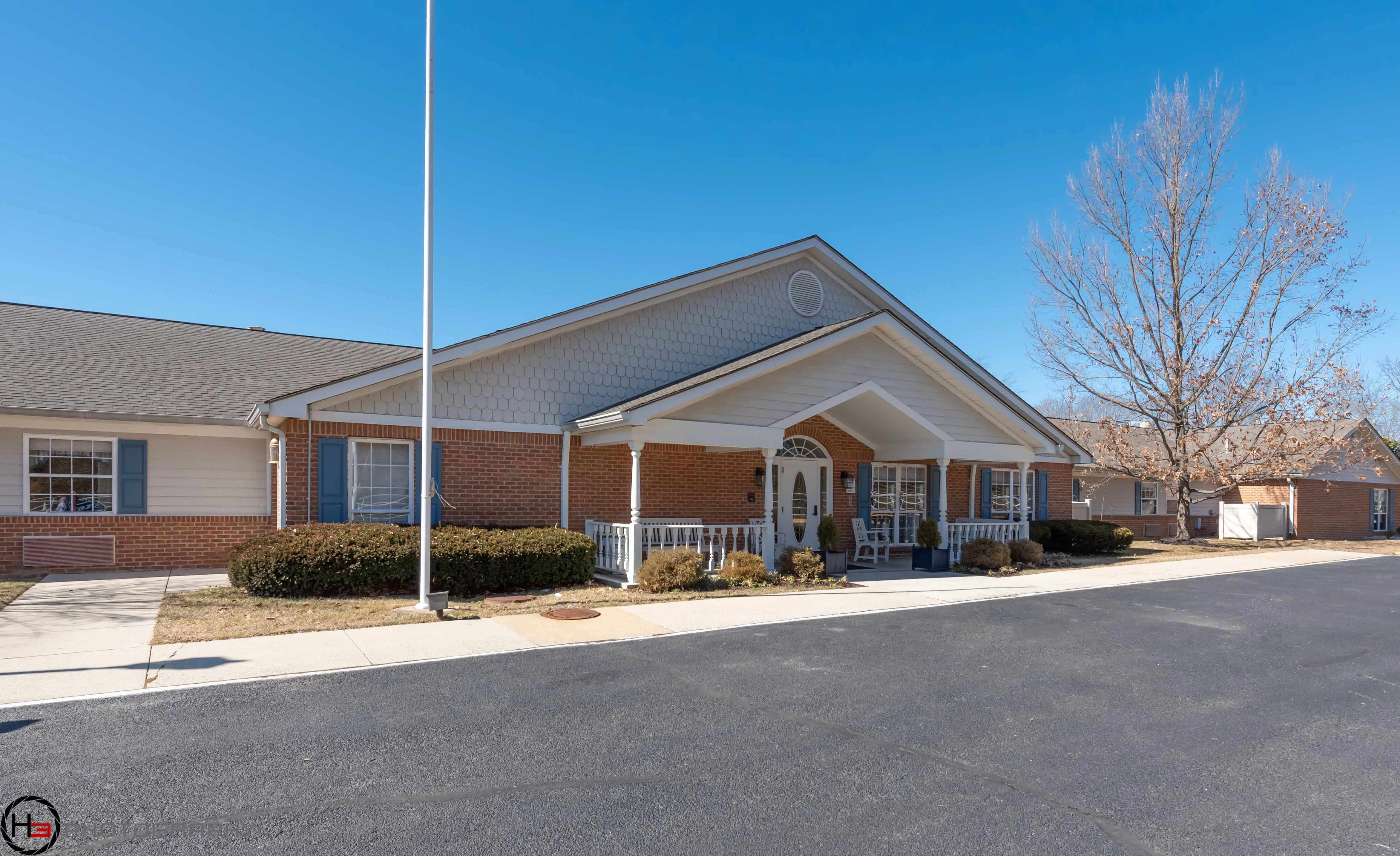 ARDEN COURTS OF ANNANDALE
