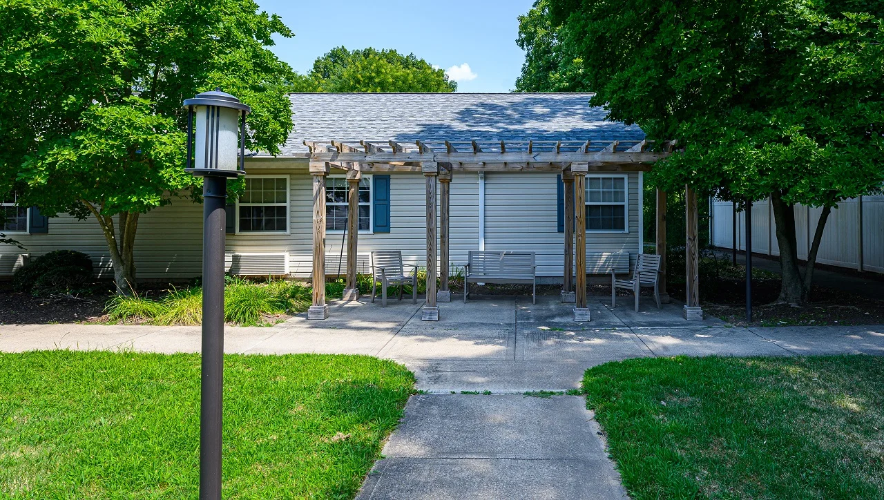 ARDEN COURTS OF FARMINGTON