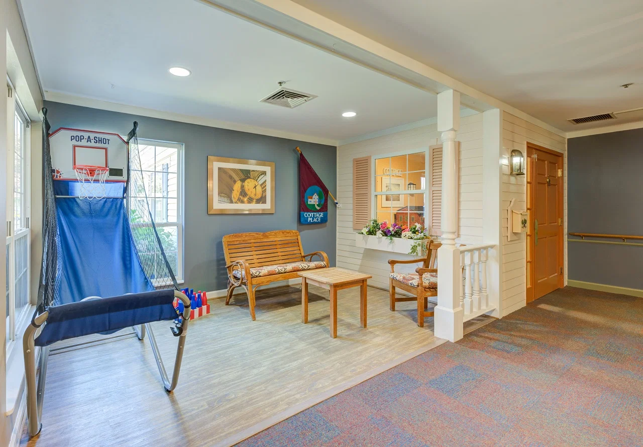 ARDEN COURTS OF FARMINGTON