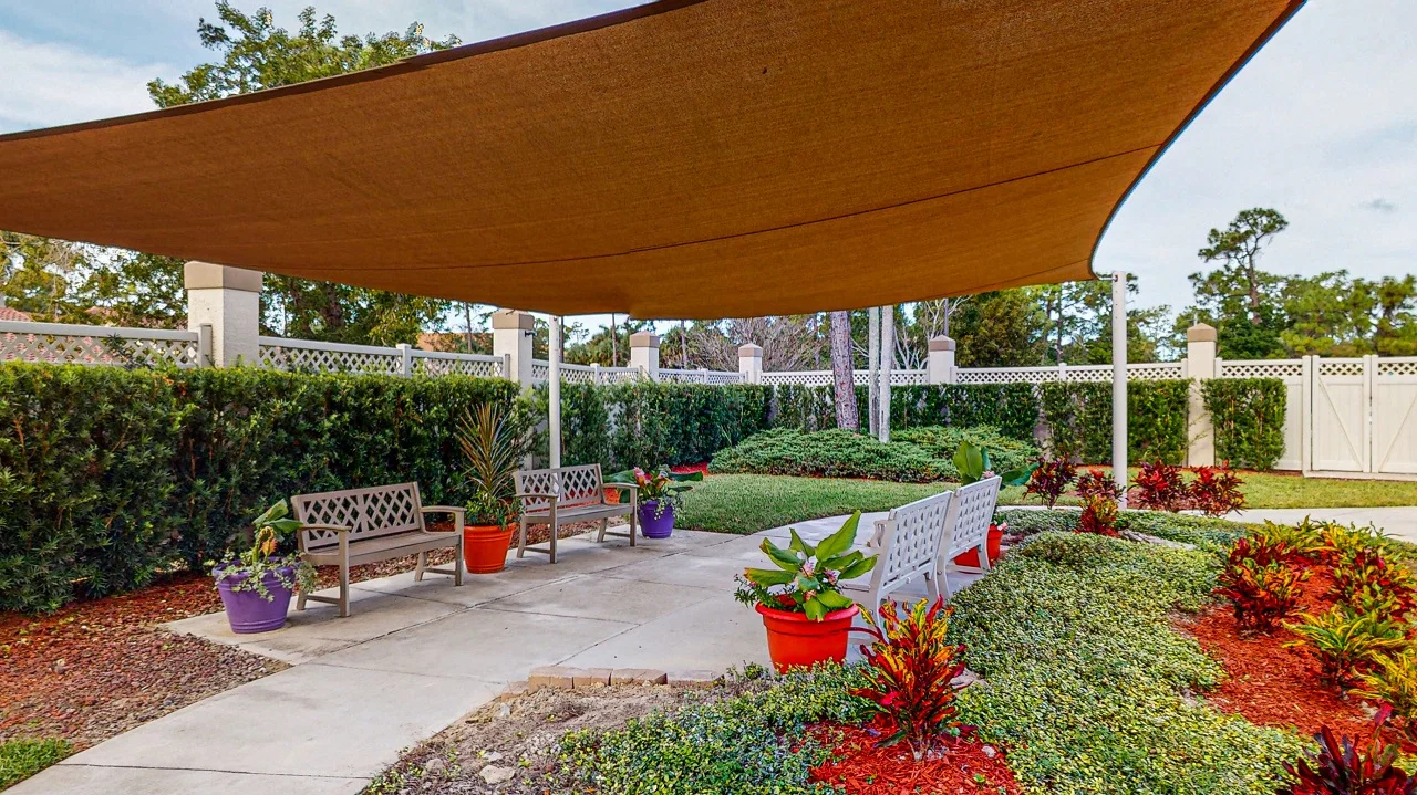 ARDEN COURTS OF LELY PALMS