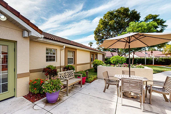 ARDEN COURTS OF LELY PALMS