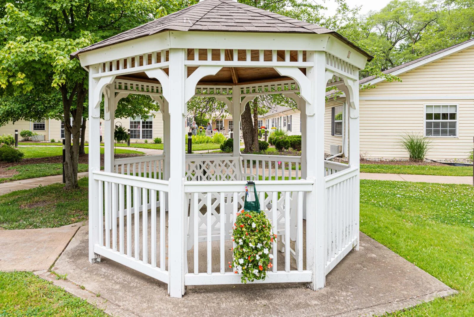 ARDEN COURTS OF STERLING HEIGHTS