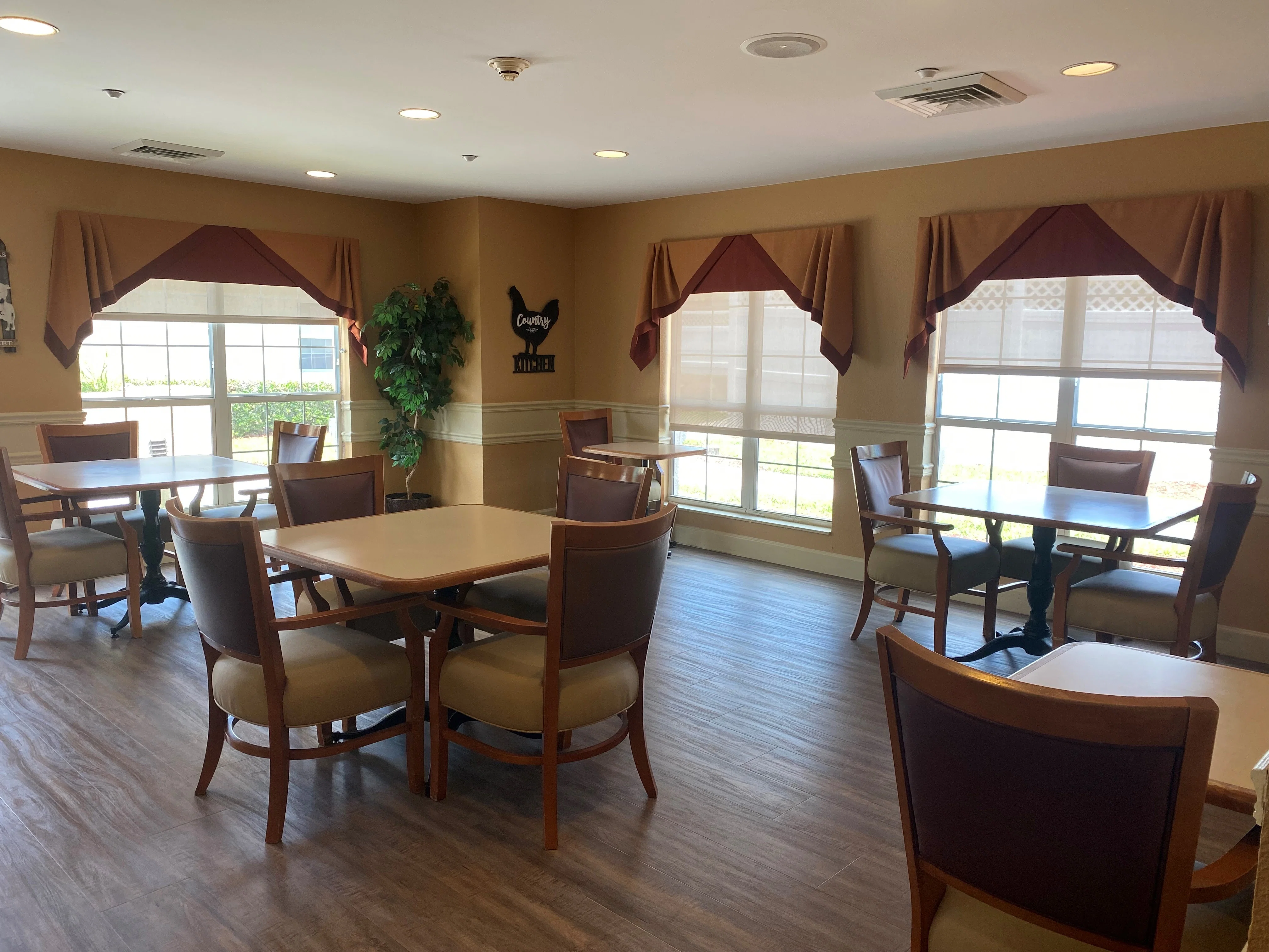 ARDEN COURTS OF WINTER SPRINGS