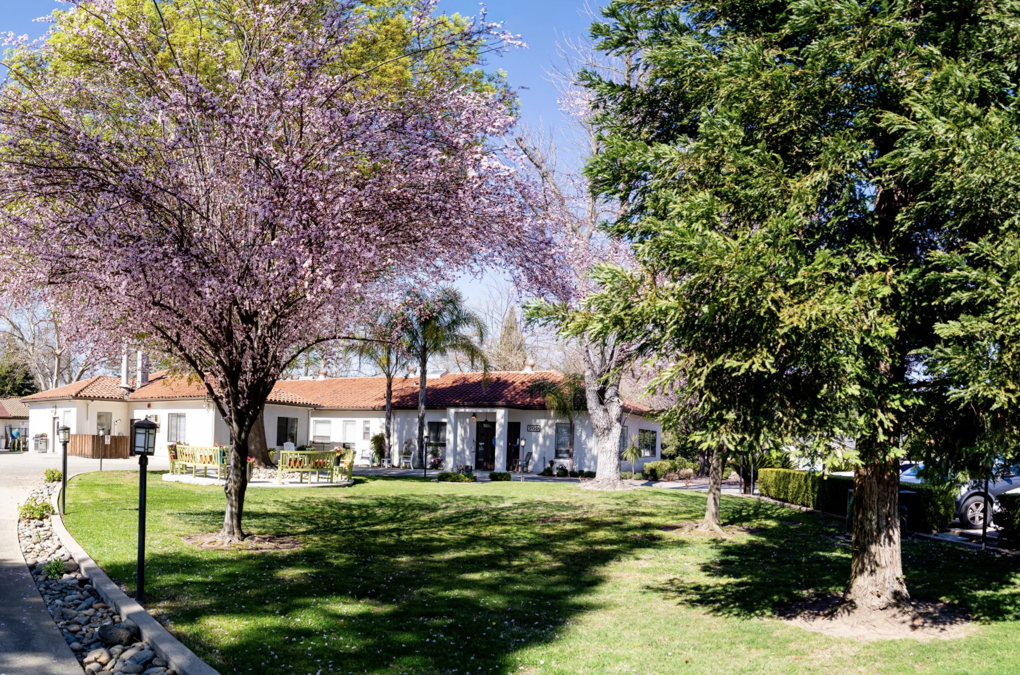 ASTORIA SENIOR LIVING – OAKDALE
