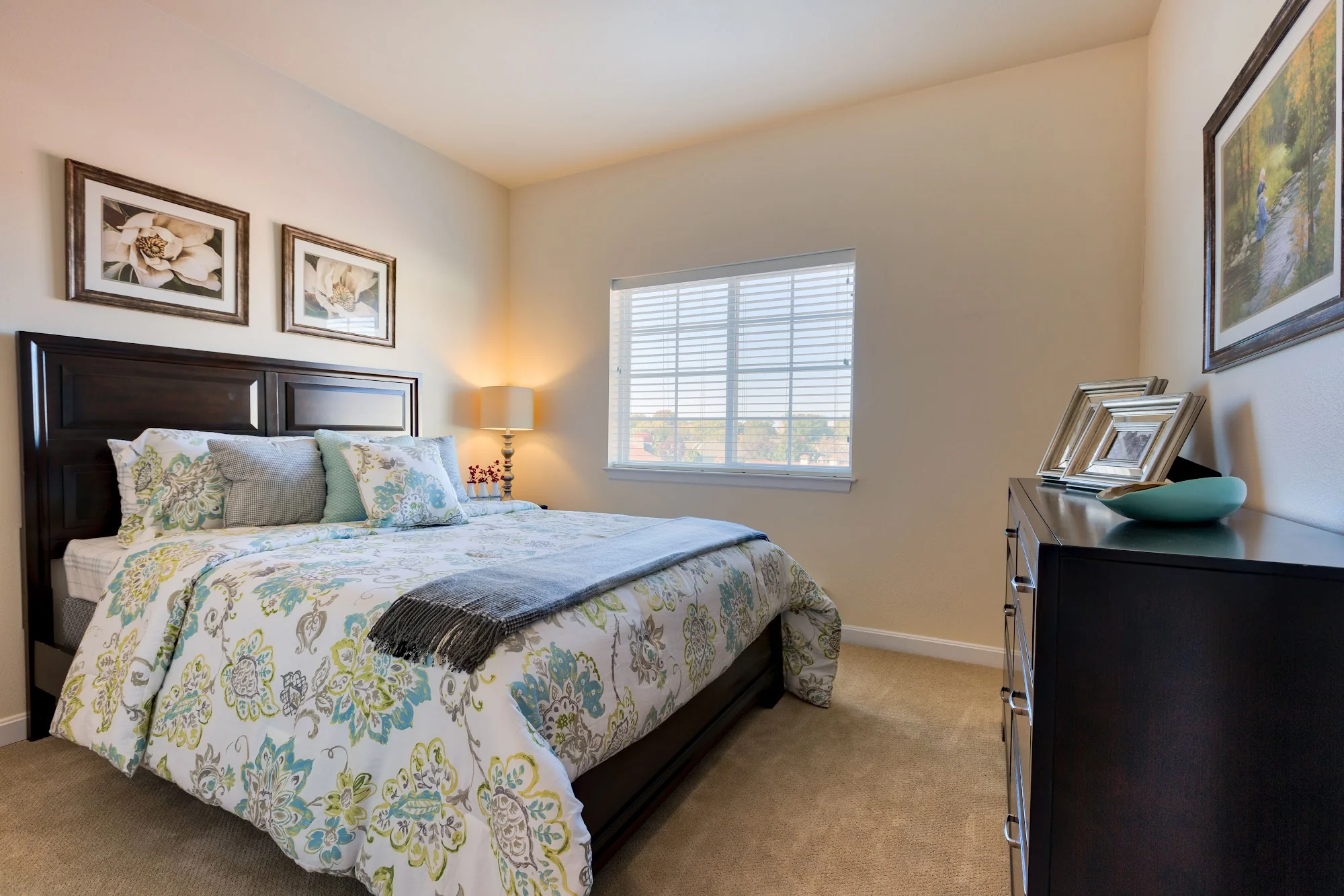 Aventura Senior Living at Overland Park