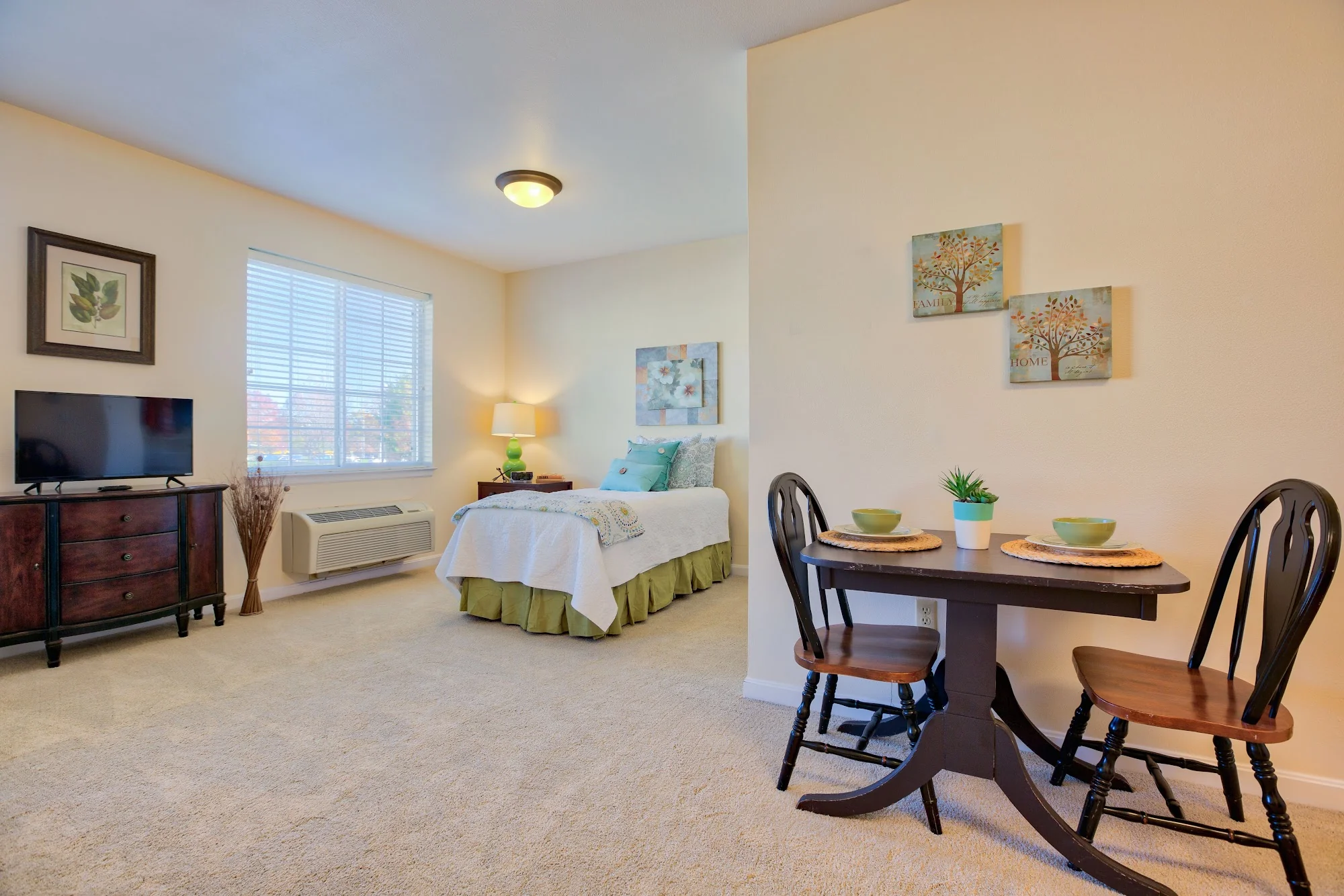 Aventura Senior Living at Overland Park