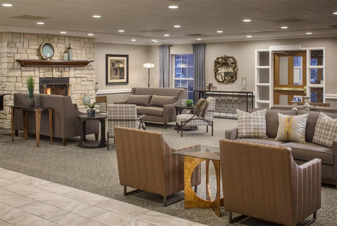 BELMONT VILLAGE GLENVIEW