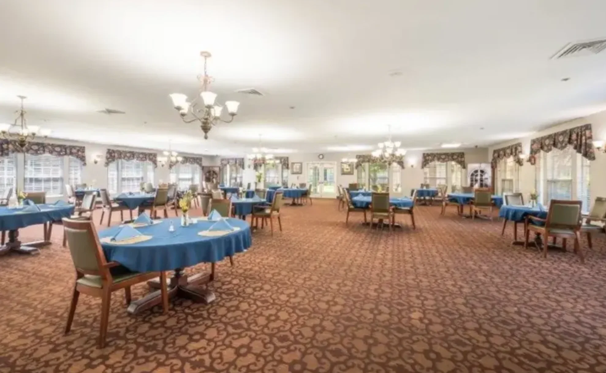 BRIAR GLEN ALZHEIMER'S SPECIAL CARE CENTER