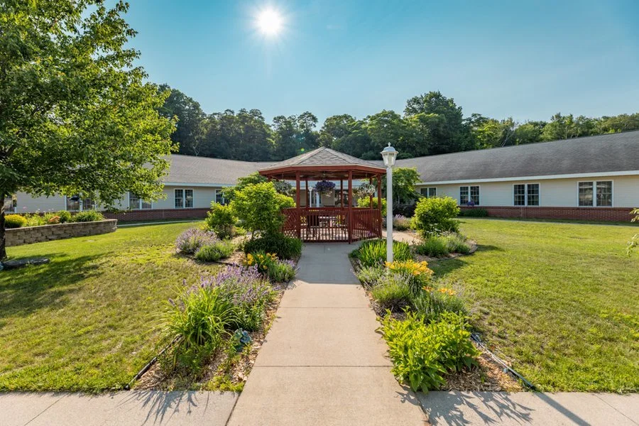 BROOKRIDGE HEIGHTS ASSISTED LIVING & MEMORY CARE