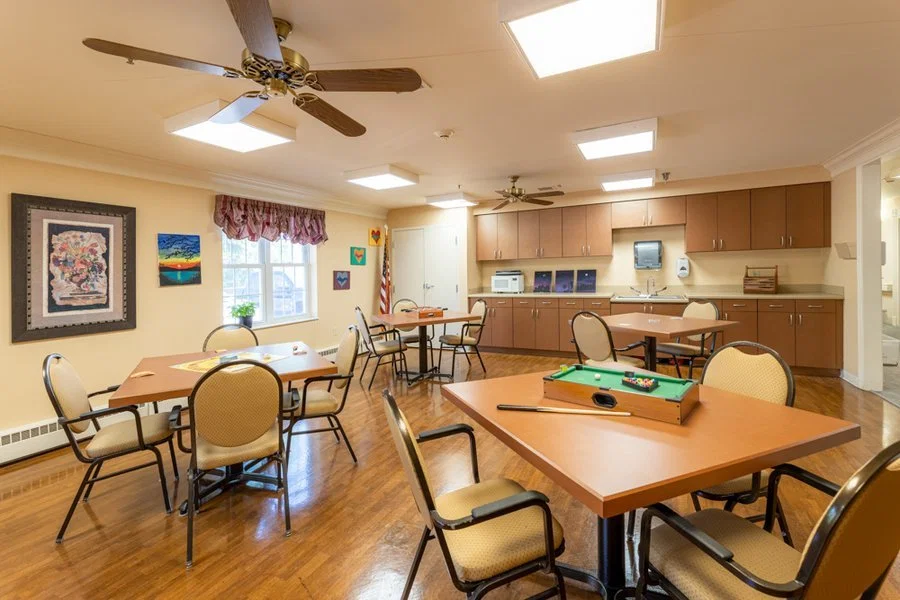 BROOKRIDGE HEIGHTS ASSISTED LIVING & MEMORY CARE