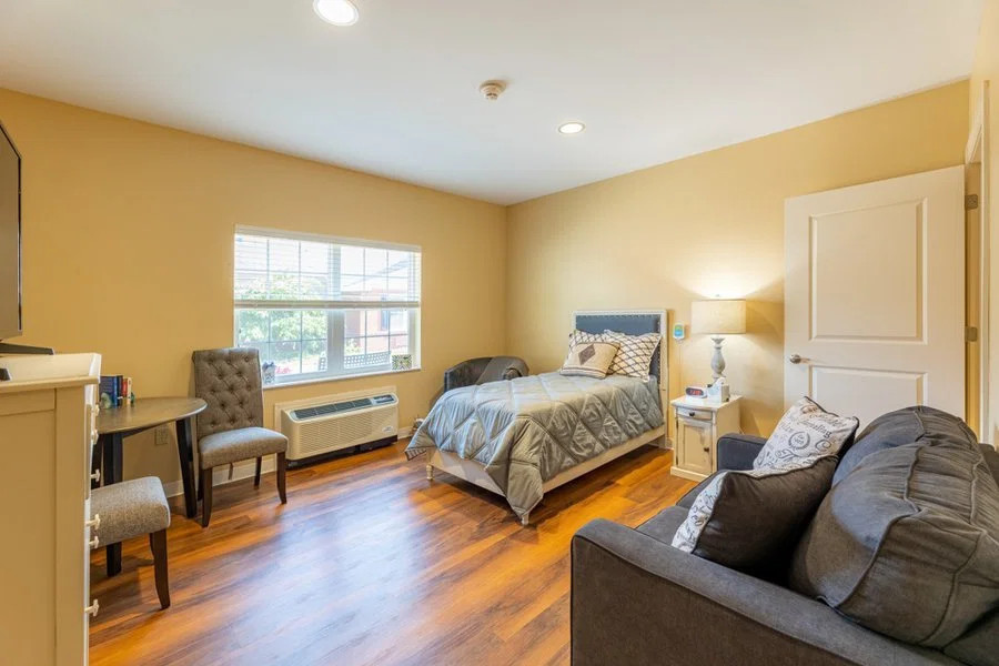 BROOKRIDGE HEIGHTS ASSISTED LIVING & MEMORY CARE