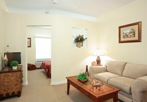 BUFFALO CREEK ASSISTED LIVING & MEMORY CARE