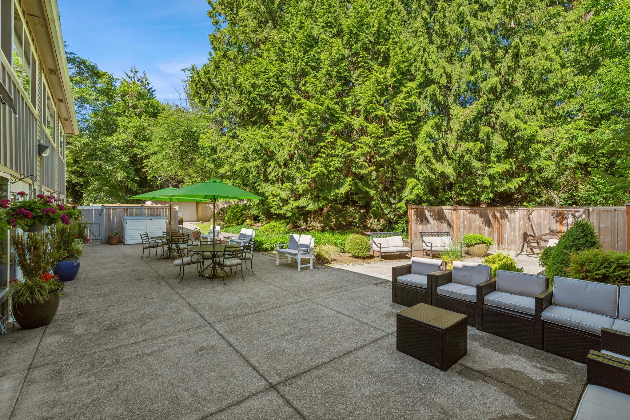 COGIR OF EDMONDS ASSISTED LIVING & MEMORY CARE