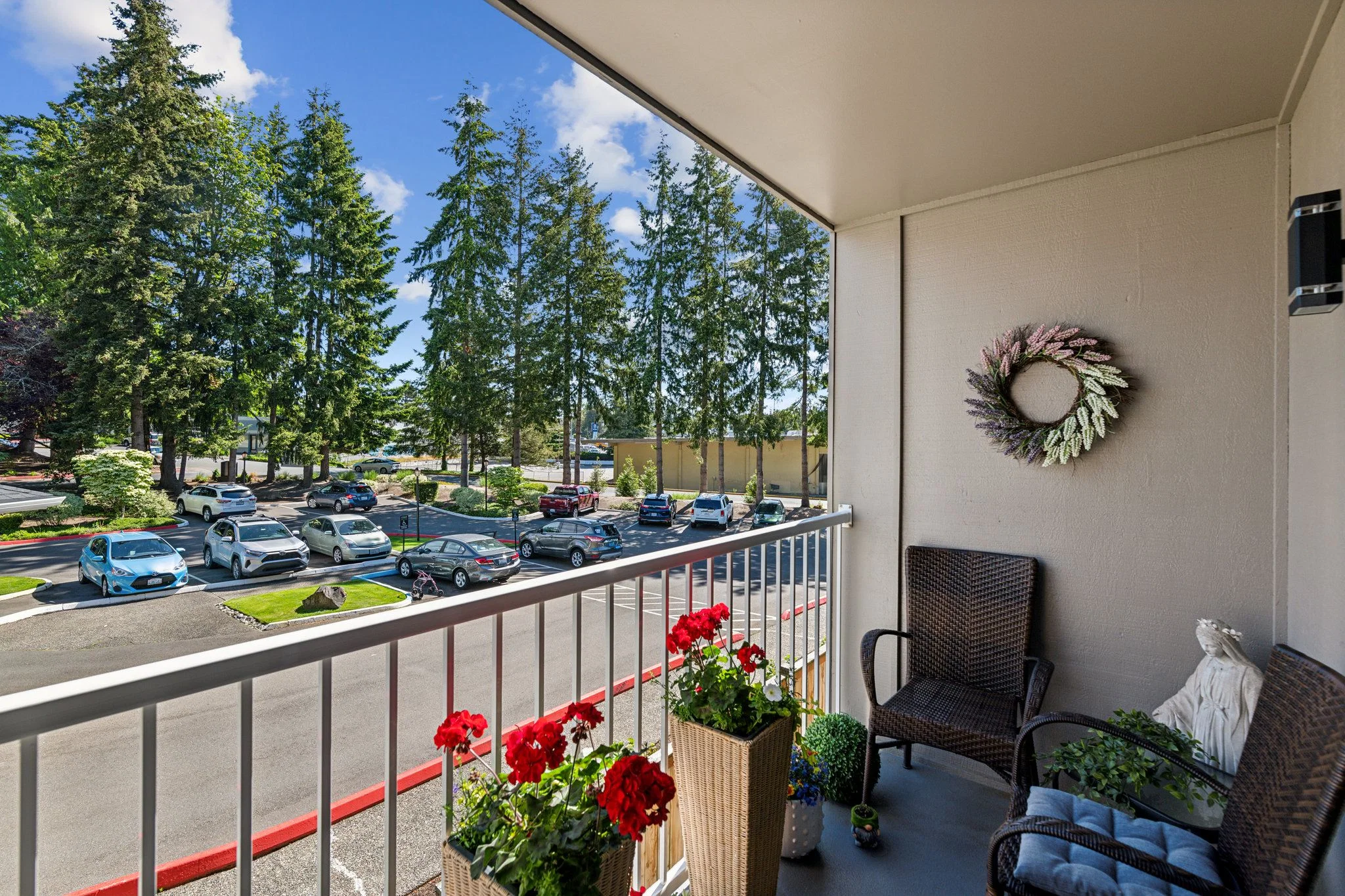 COGIR OF EDMONDS ASSISTED LIVING & MEMORY CARE