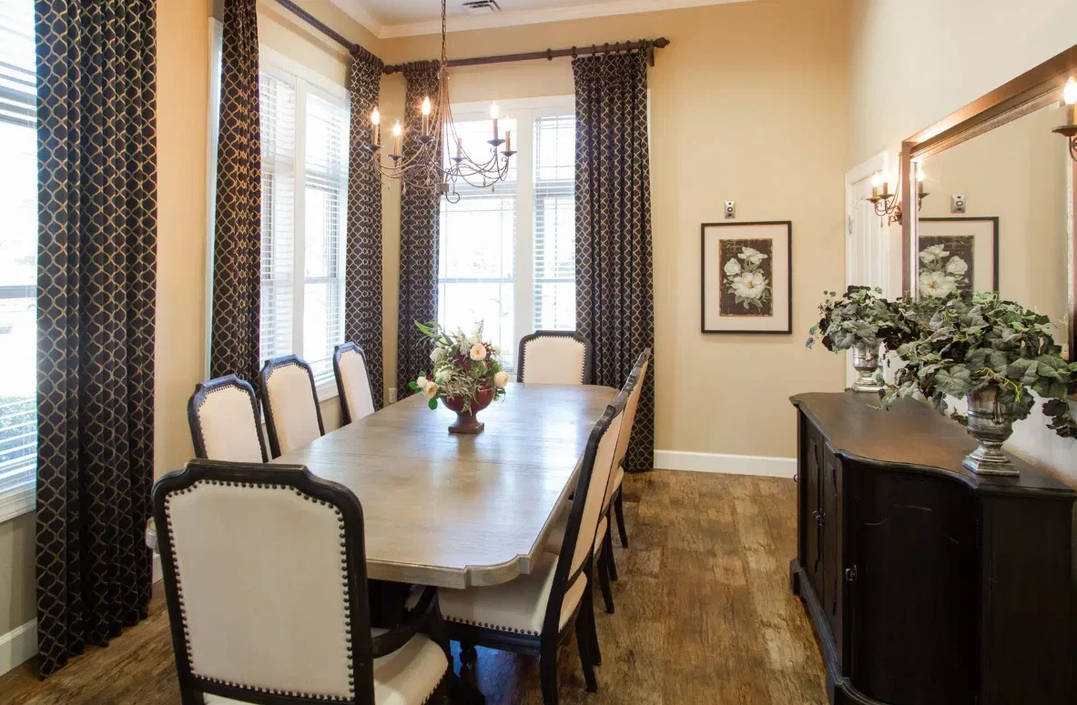 COLONIAL GARDENS MEMORY CARE