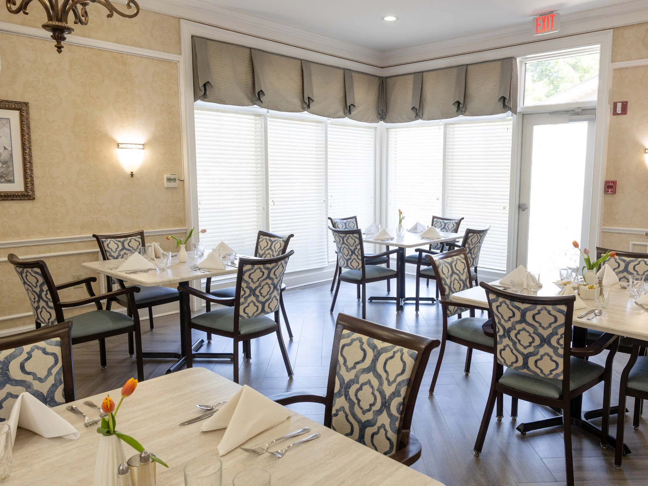 COMMONWEALTH SENIOR LIVING AT SOUTH BOSTON