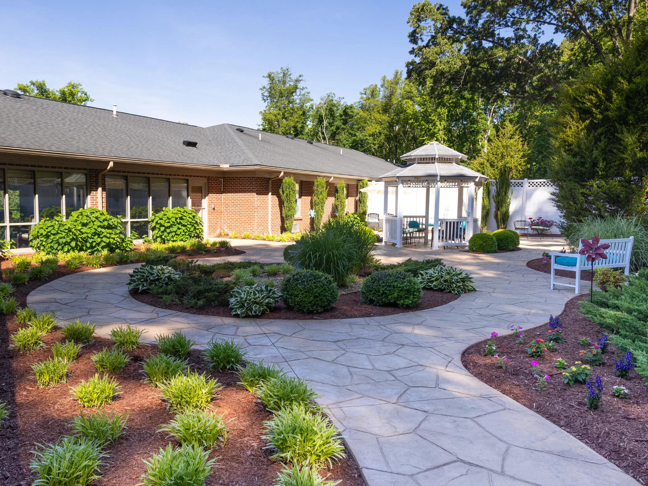 COMMONWEALTH SENIOR LIVING AT SOUTH BOSTON