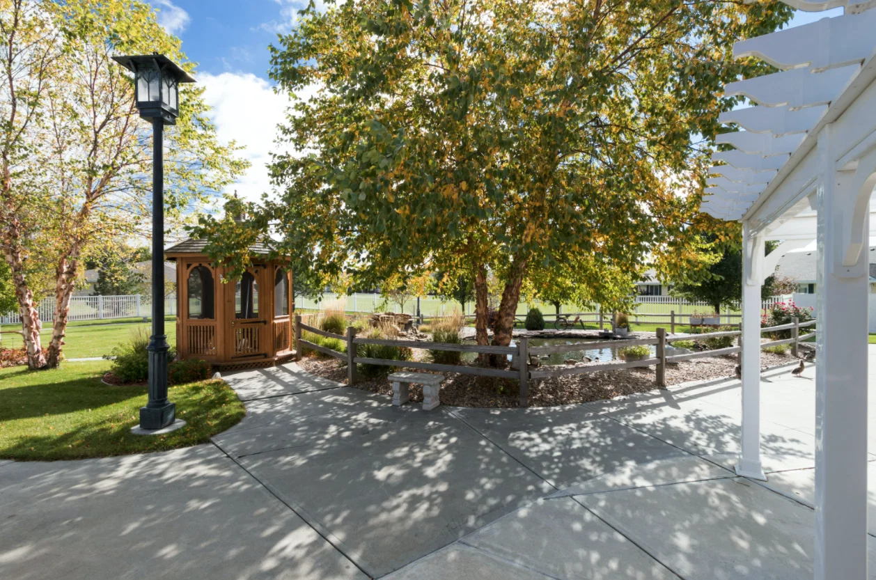 COUNTRYHOUSE – GRAND ISLAND