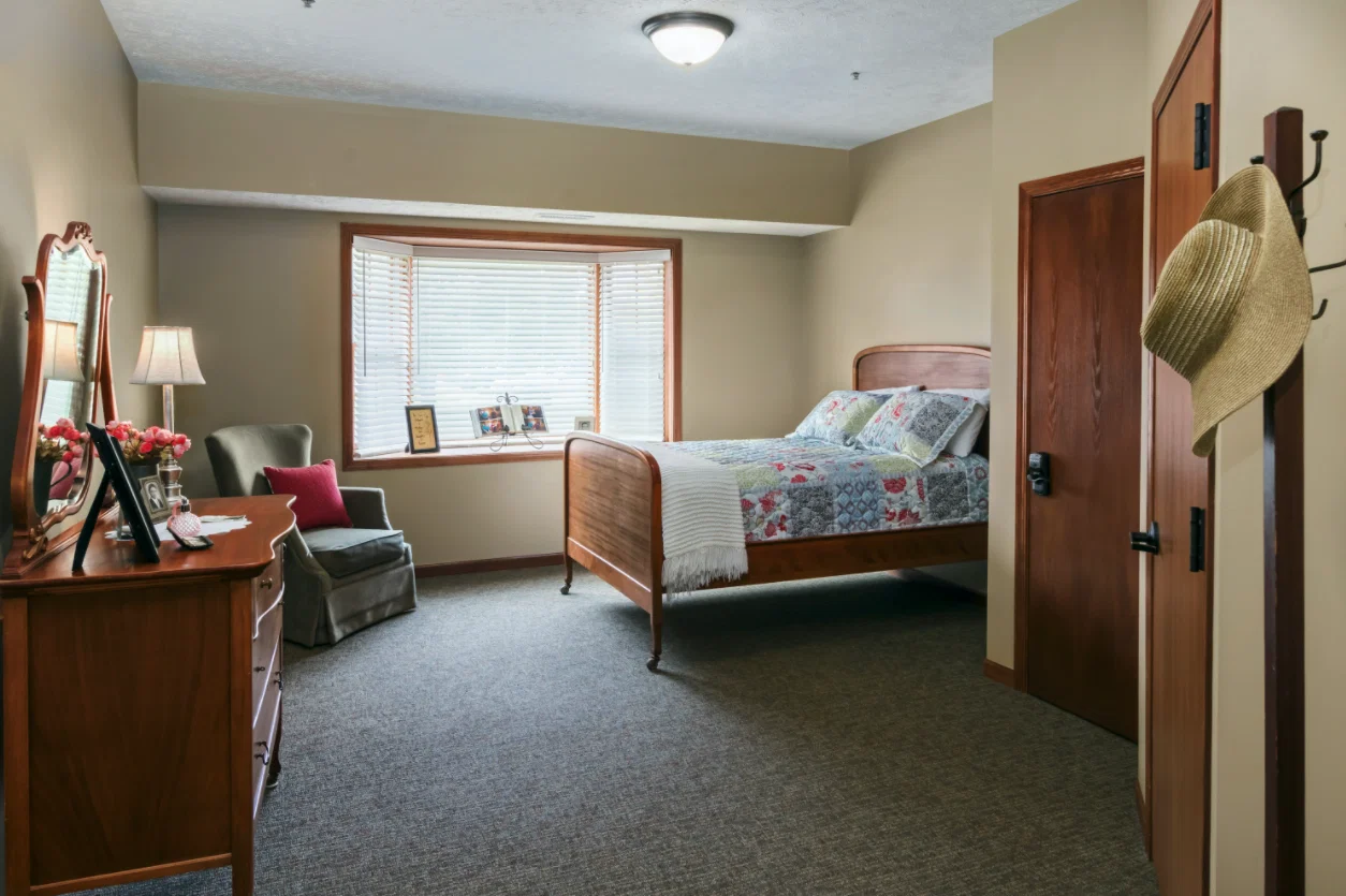 COUNTRYHOUSE – GRAND ISLAND