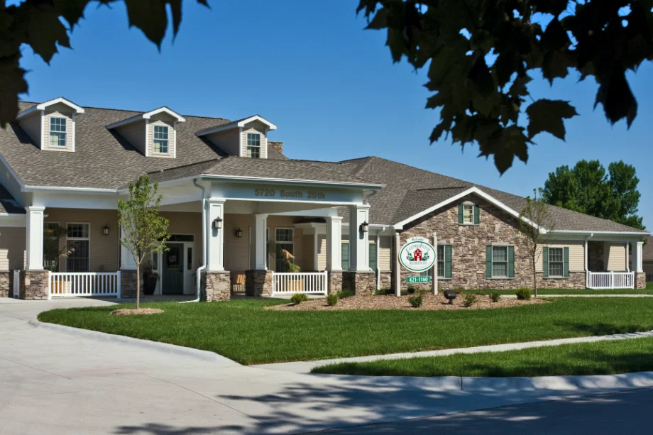 COUNTRYHOUSE ON OLD CHENEY – LINCOLN
