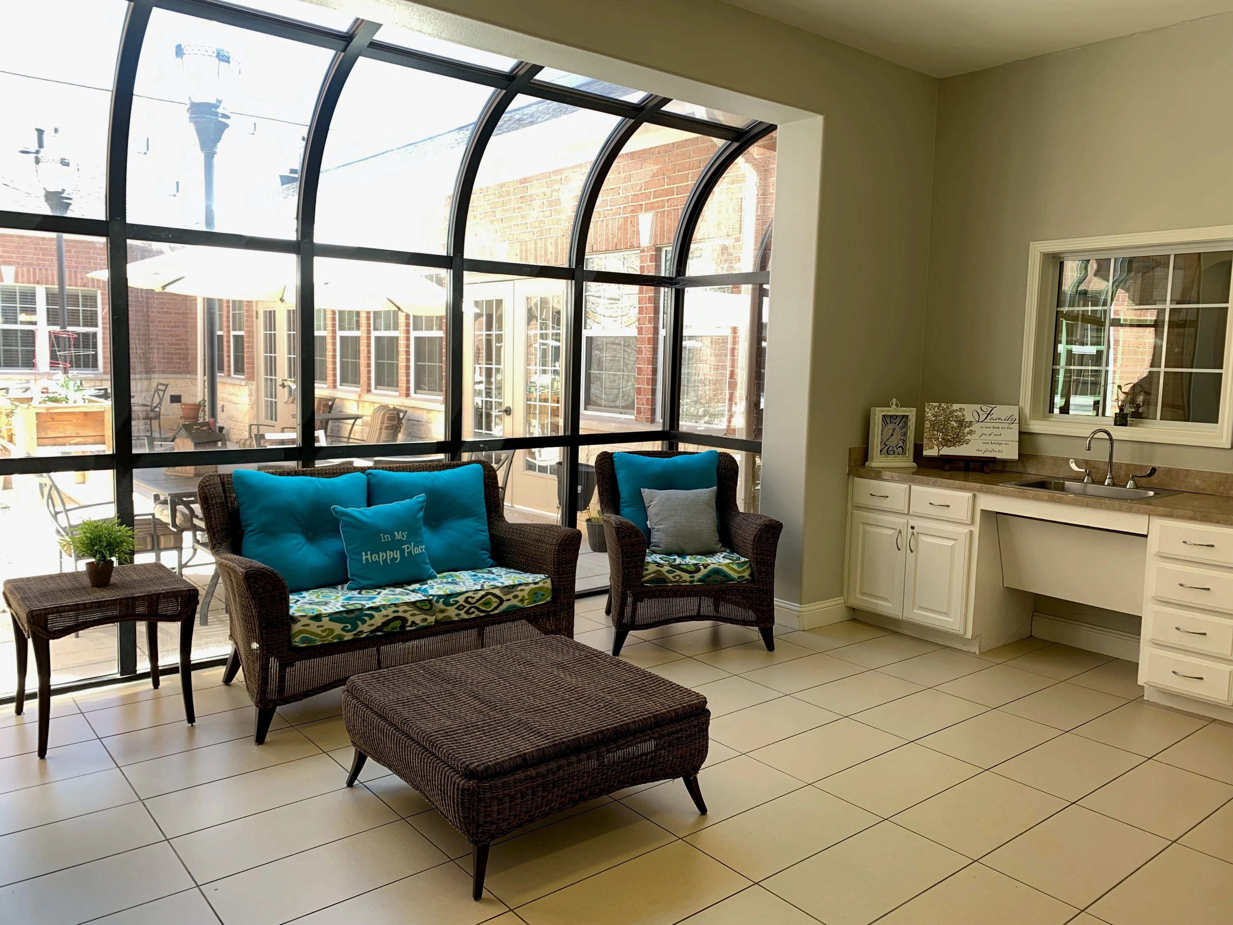 CREEKSIDE ALZHEIMER’S SPECIAL CARE CENTER