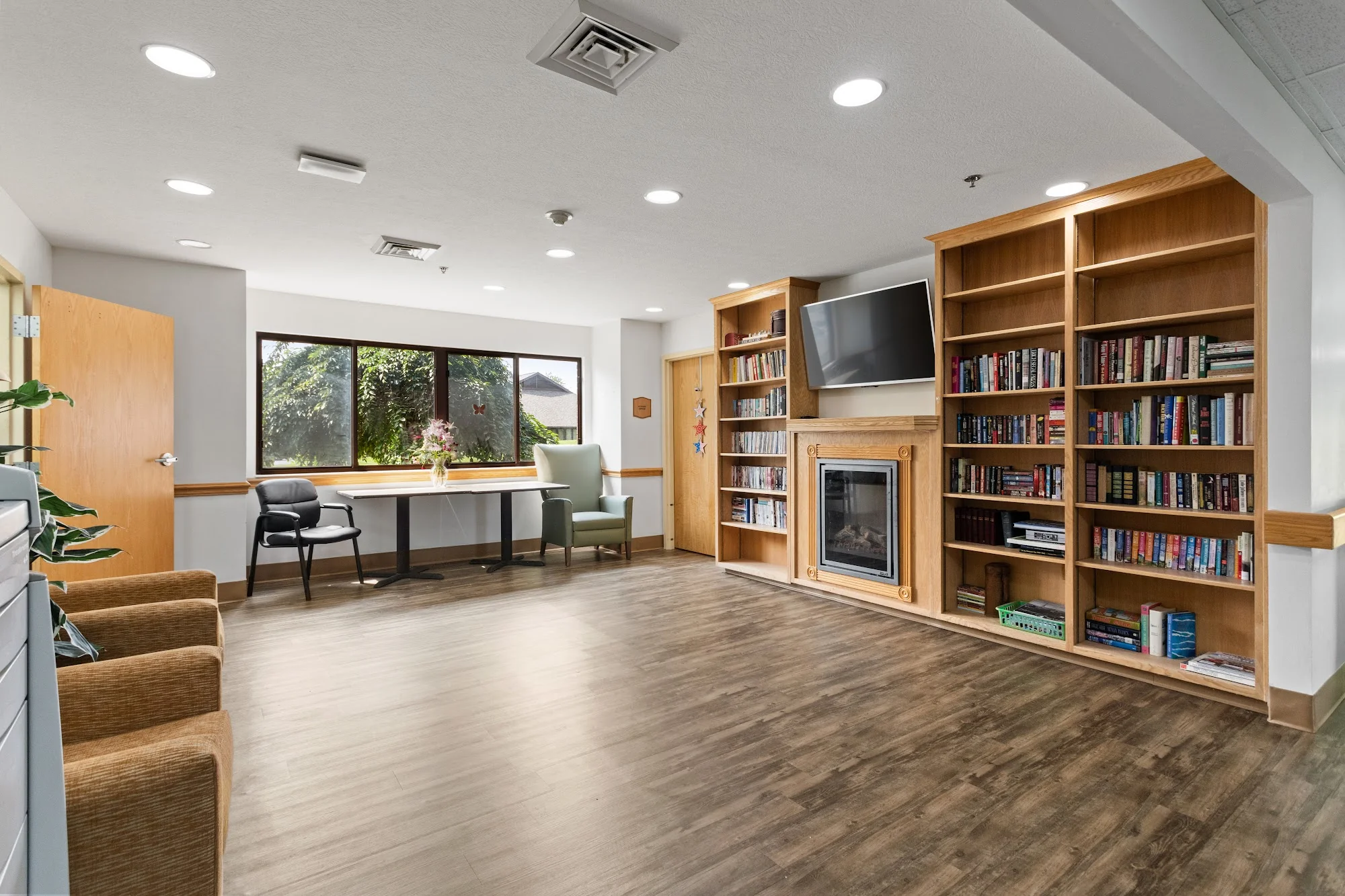 Crown Pointe Care Center