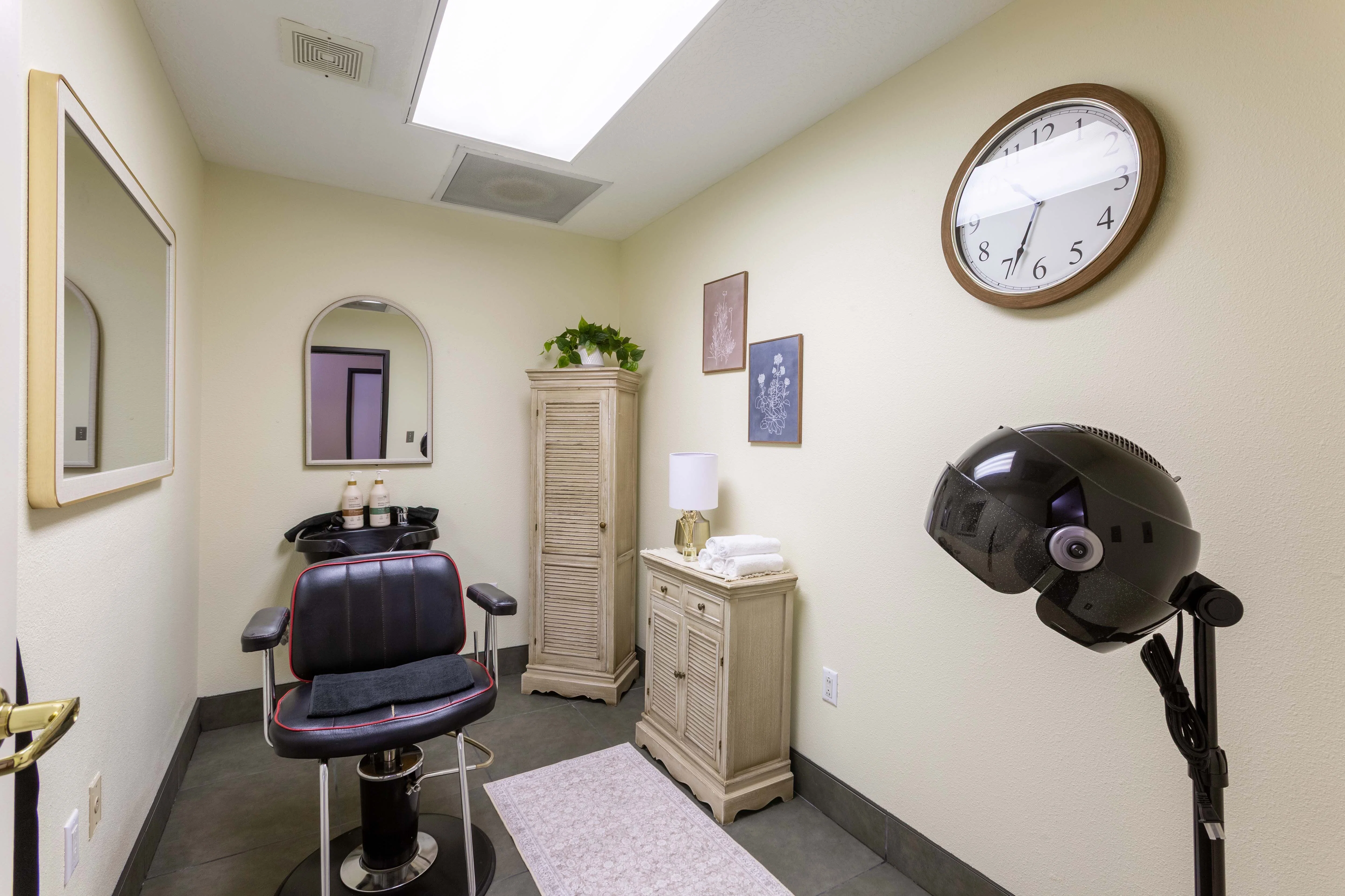 DESERT PEAKS ASSISTED LIVING AND MEMORY CARE