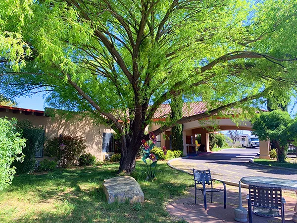 DESERT PEAKS ASSISTED LIVING AND MEMORY CARE