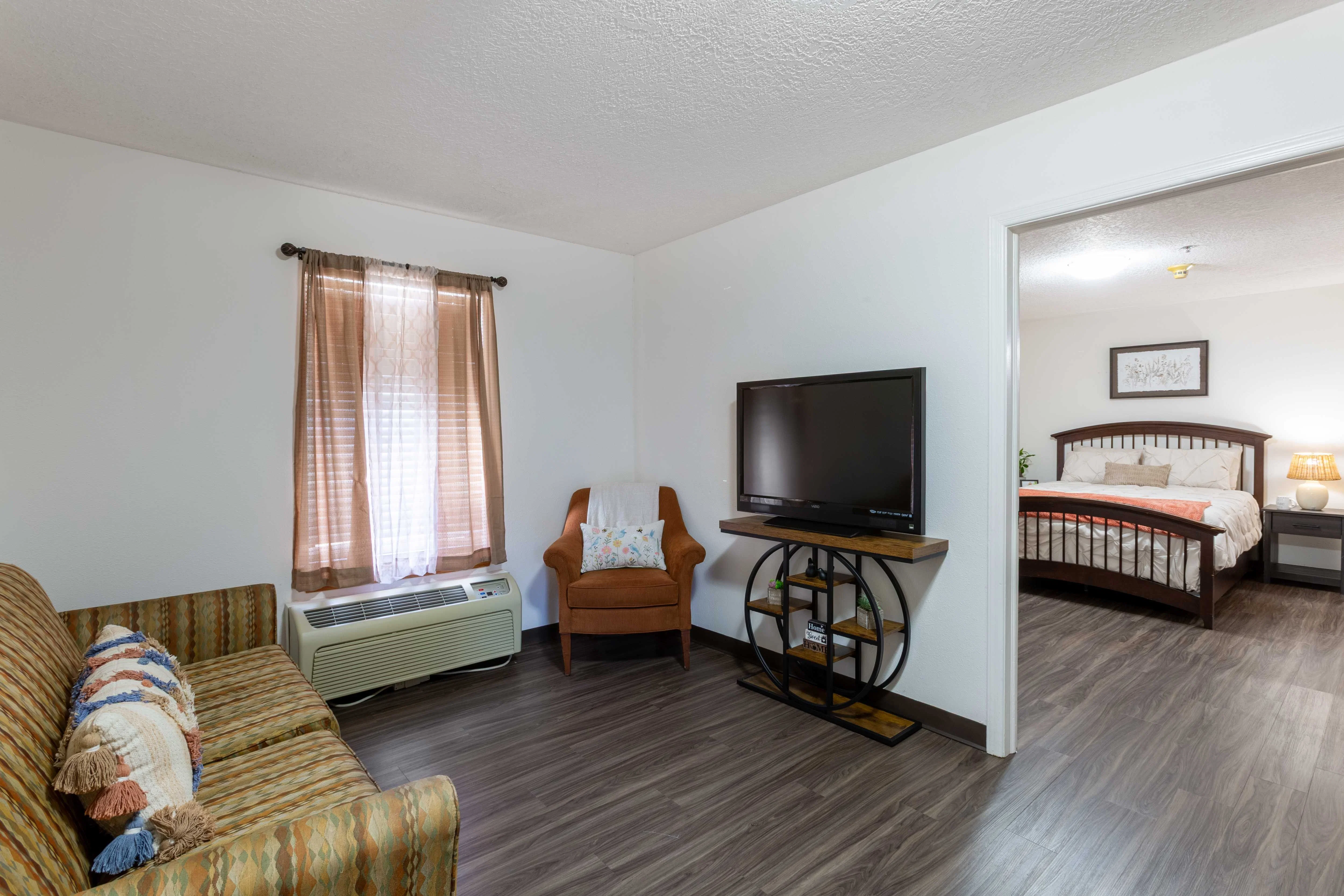 DESERT PEAKS ASSISTED LIVING AND MEMORY CARE