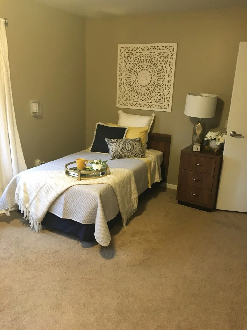 Dimensions Living Stoughton
