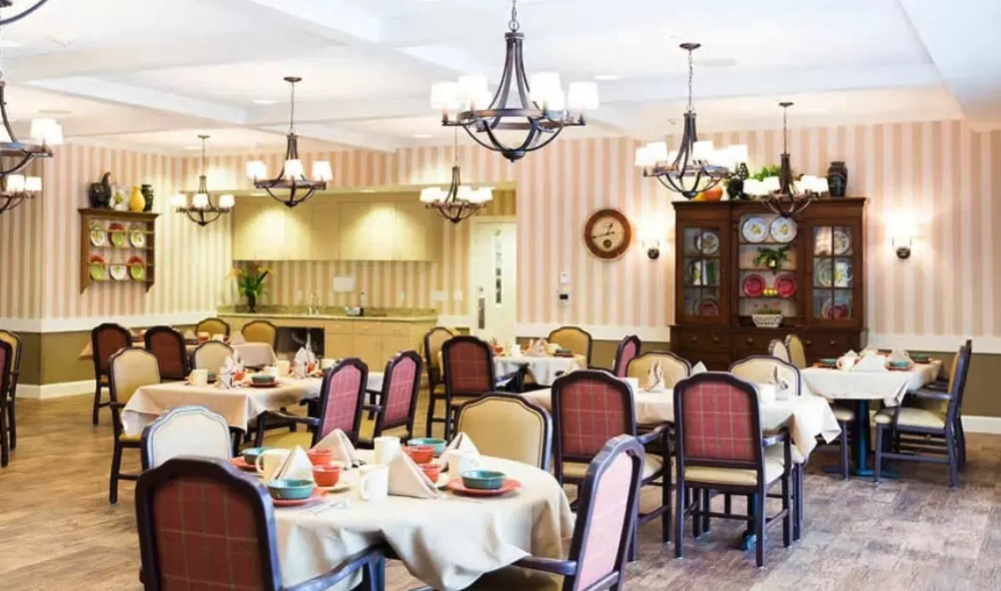 EDGEMONT PLACE