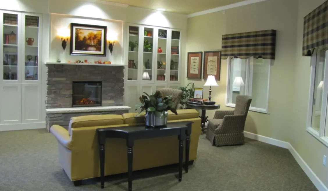 EDGEMONT PLACE
