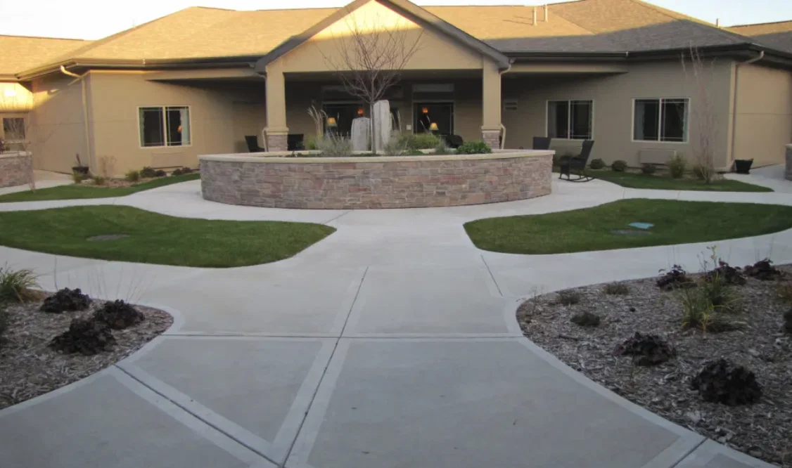 EDGEMONT PLACE