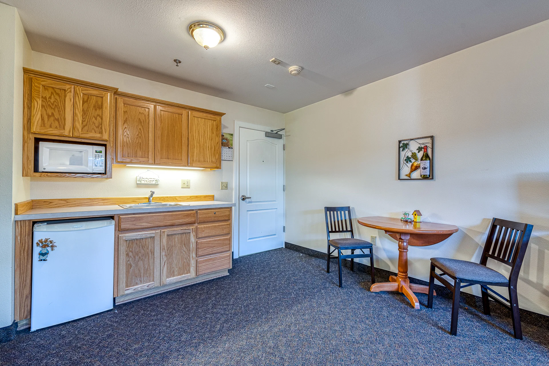 FOREST GROVE BEEHIVE ASSISTED LIVING AND MEMORY CARE