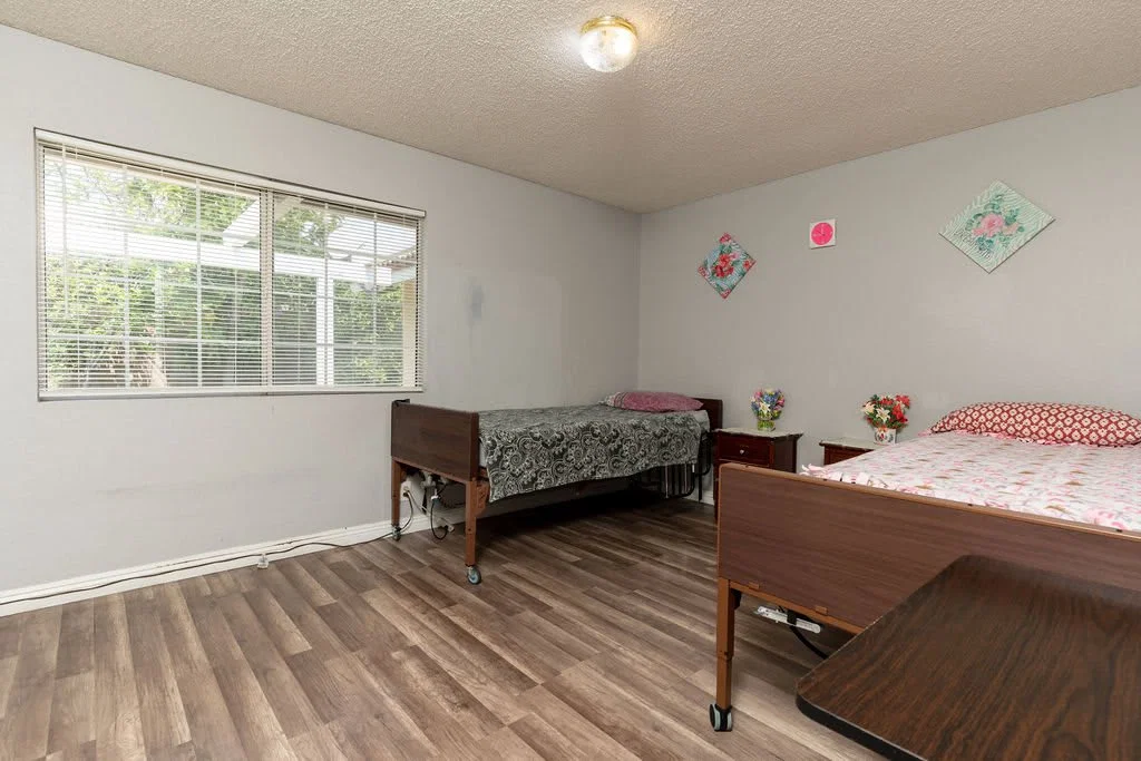 Genesis Manor II