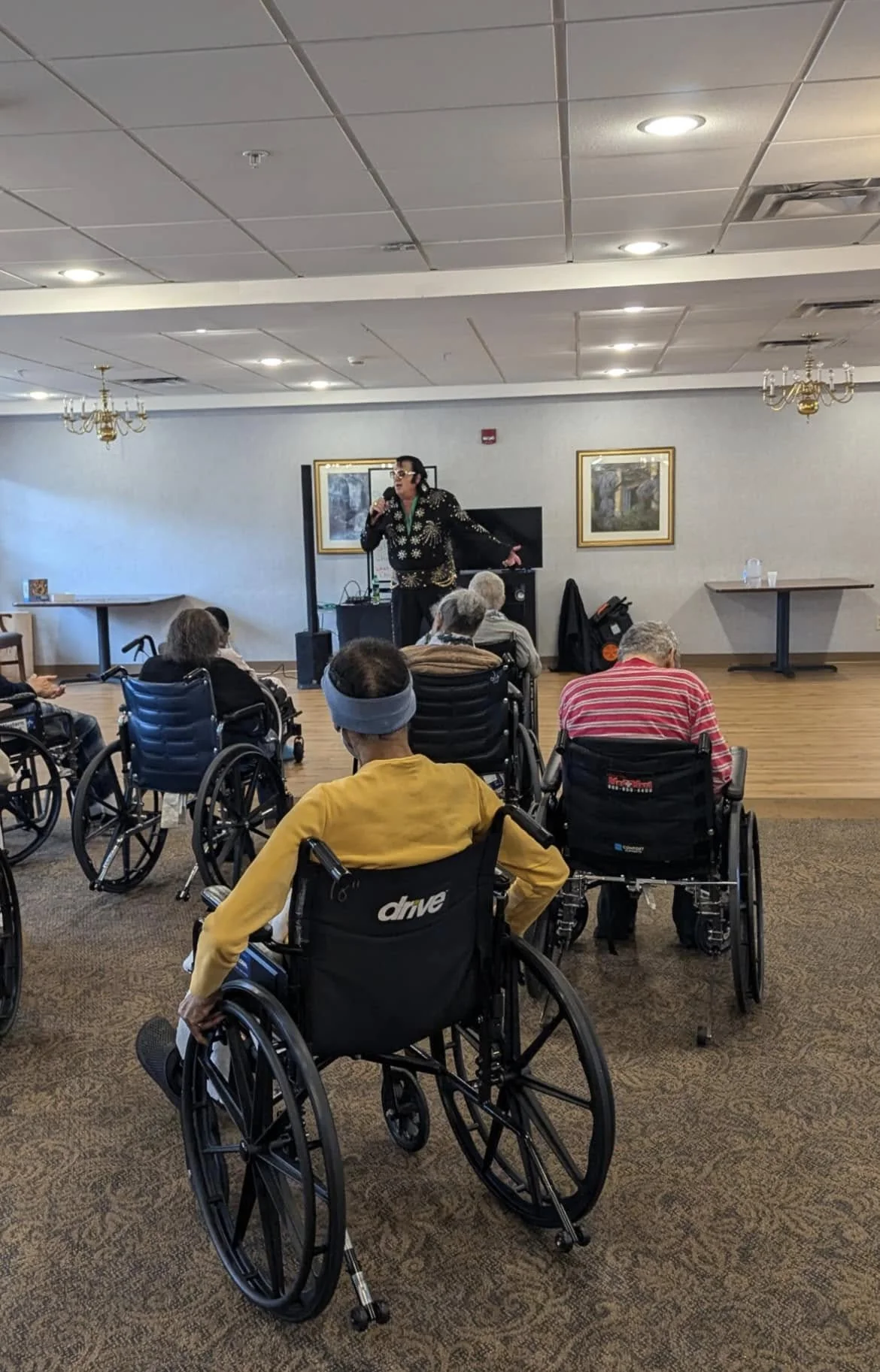 Glendale Place Nursing & Rehab Center