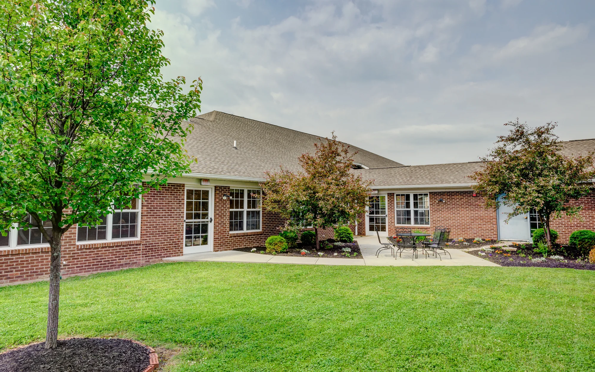 Glendale Place Nursing & Rehab Center