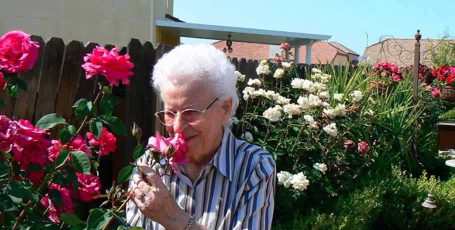 GOLDEN YEARS RESIDENTIAL HOME CARE