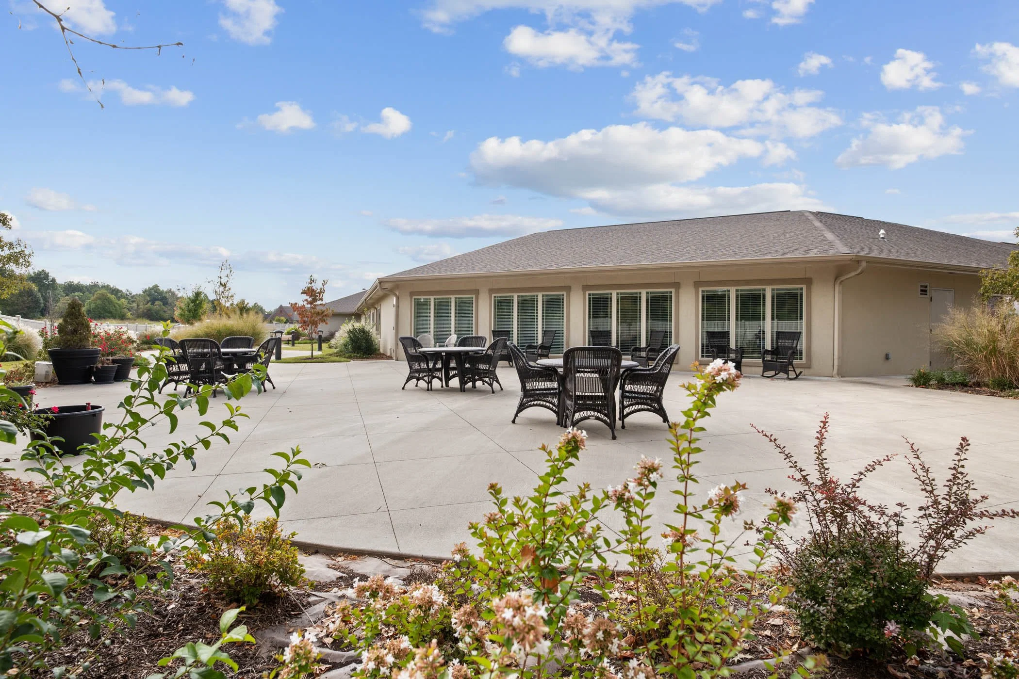 Grand Brook Memory Care of Rogers at Promenade