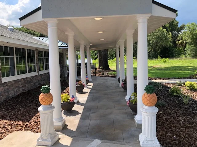 HAMPTON MANOR BELLEVIEW