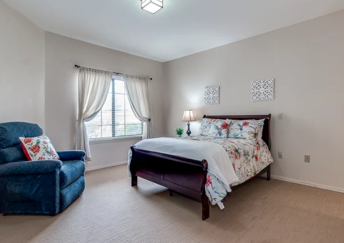 HAWTHORN COURT AT AHWATUKEE