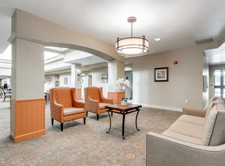 HAWTHORN COURT AT AHWATUKEE