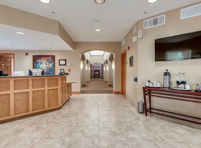 Hawthorn Court at Ahwatukee - Memory Care photo