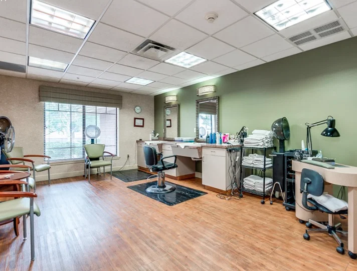 HAWTHORN COURT AT AHWATUKEE