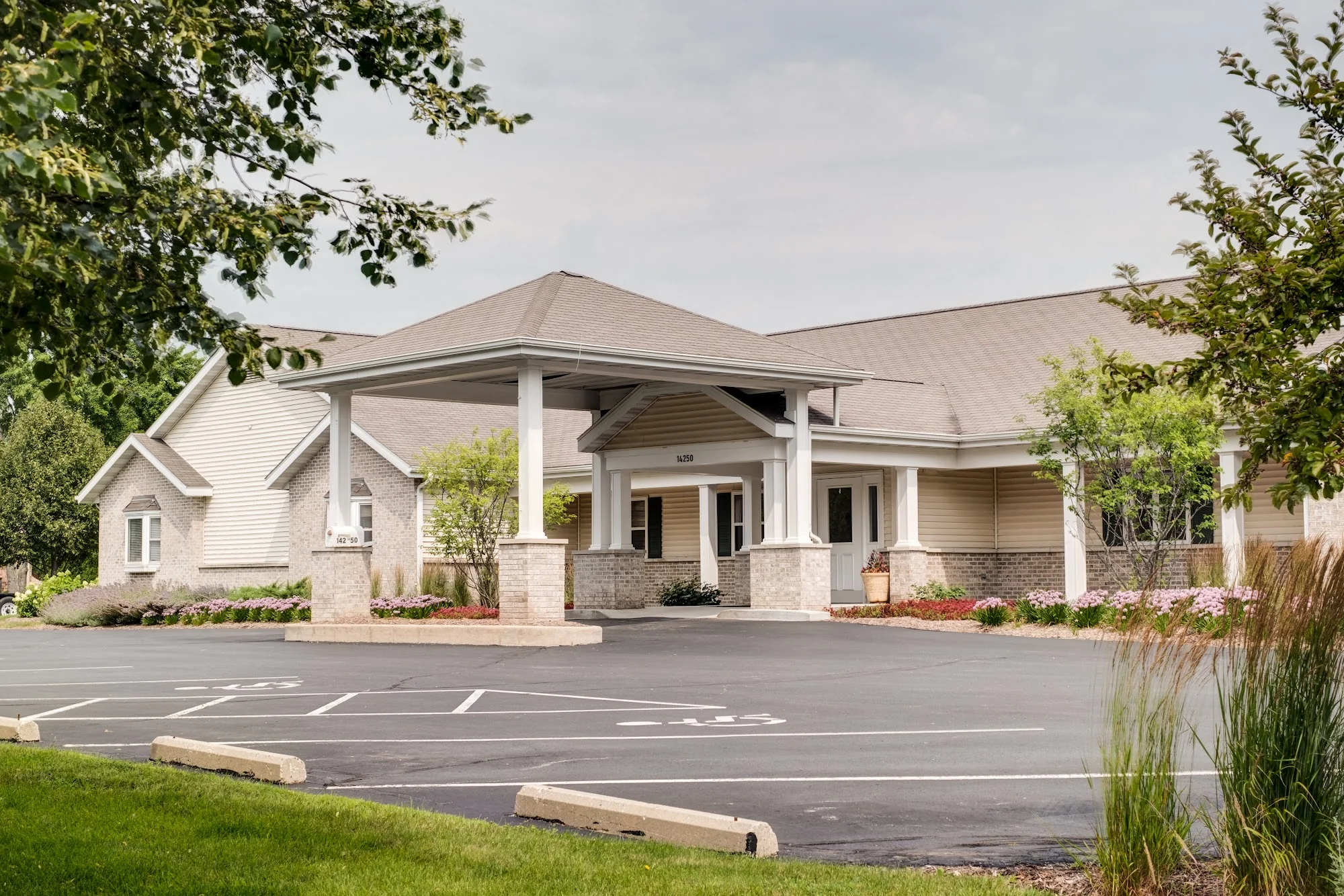 Heritage Court Menomonee Falls