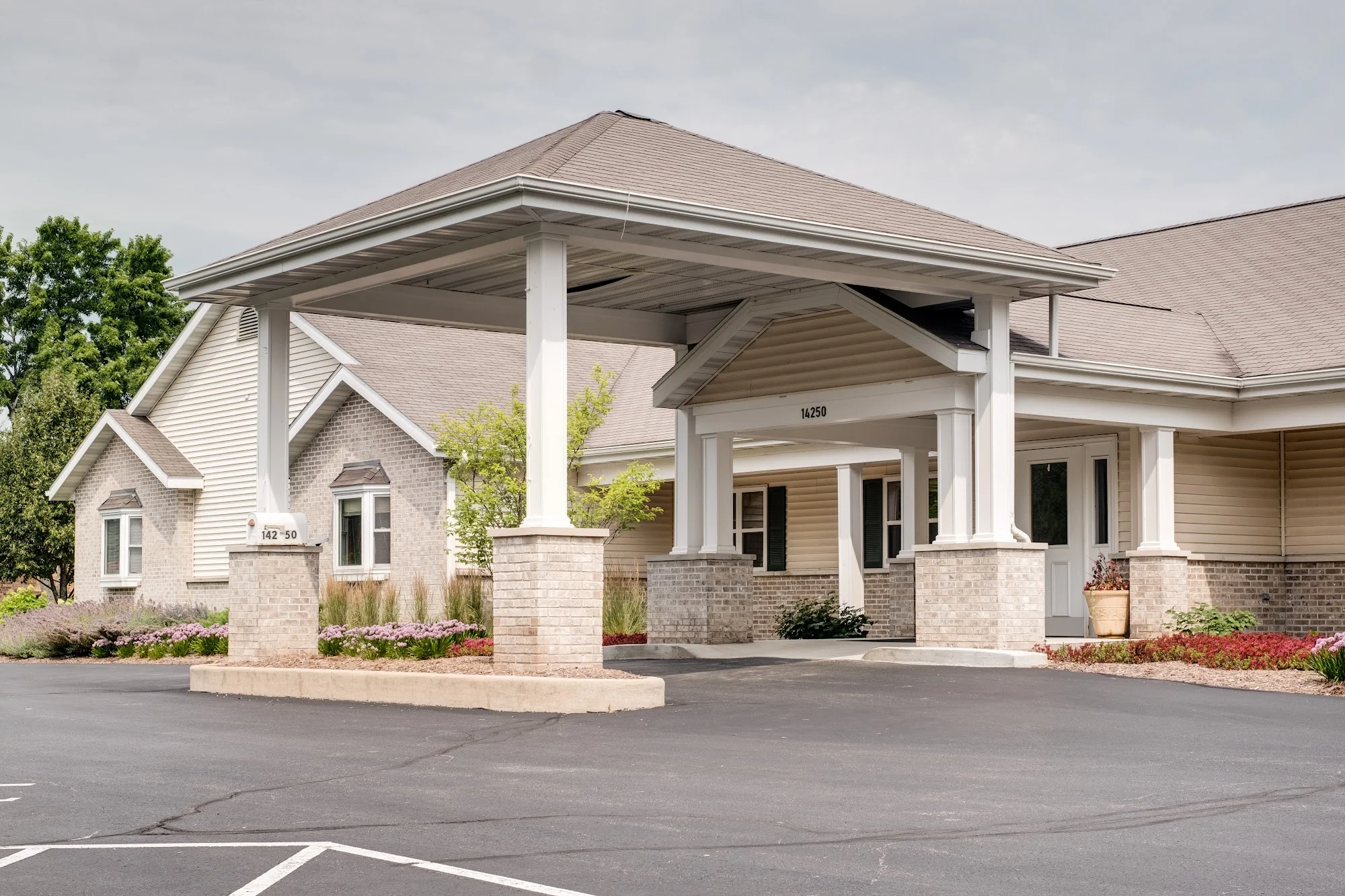 Heritage Court Menomonee Falls