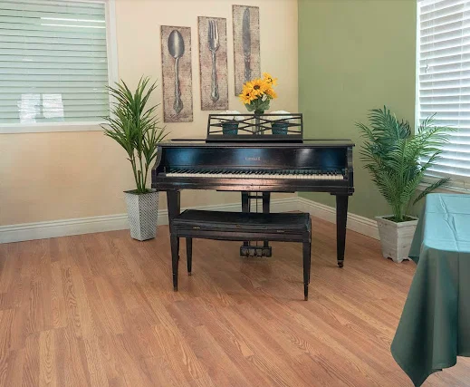 HILLCREST MEMORY CARE