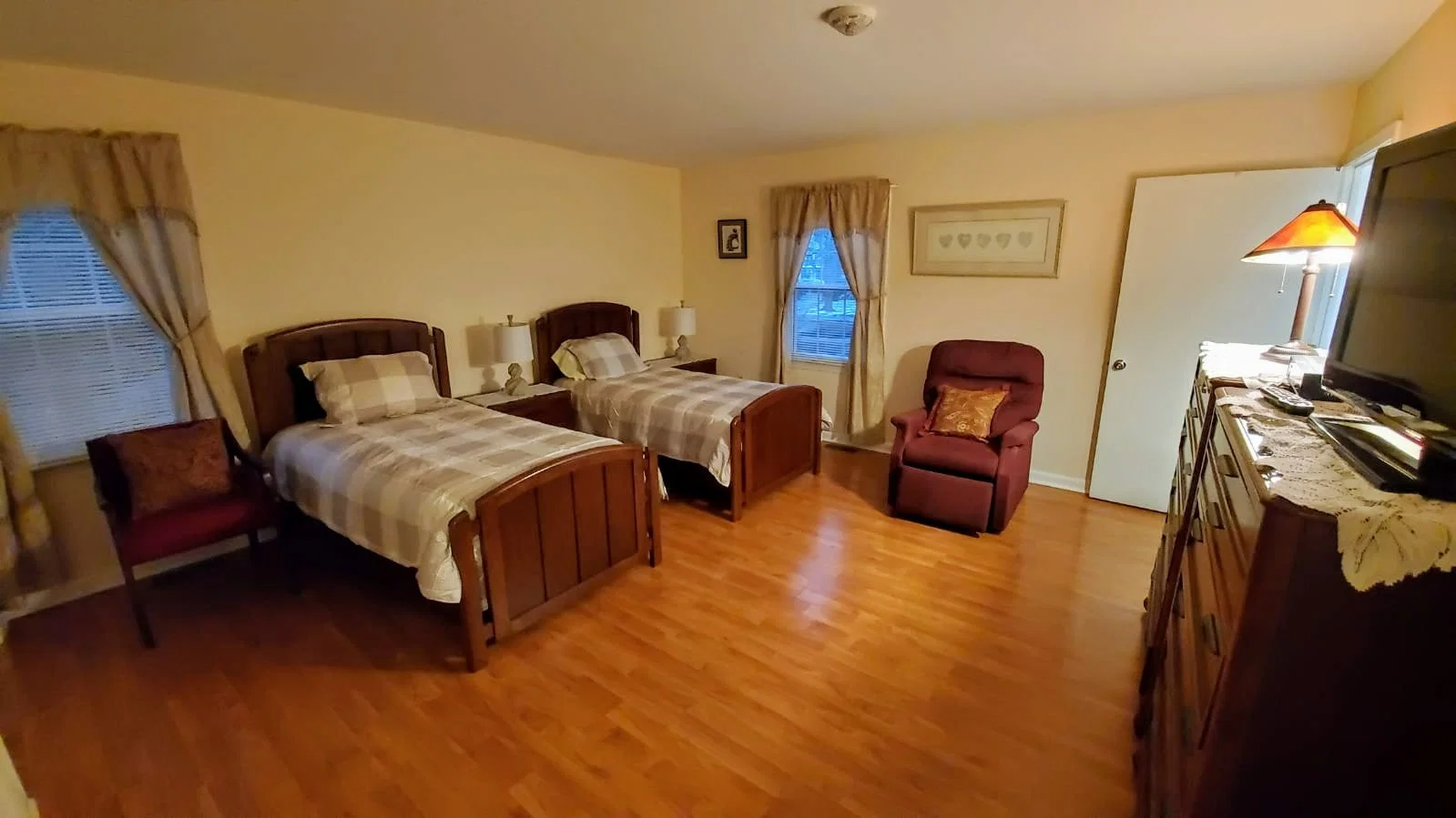 HOMECREST ASSISTED LIVING