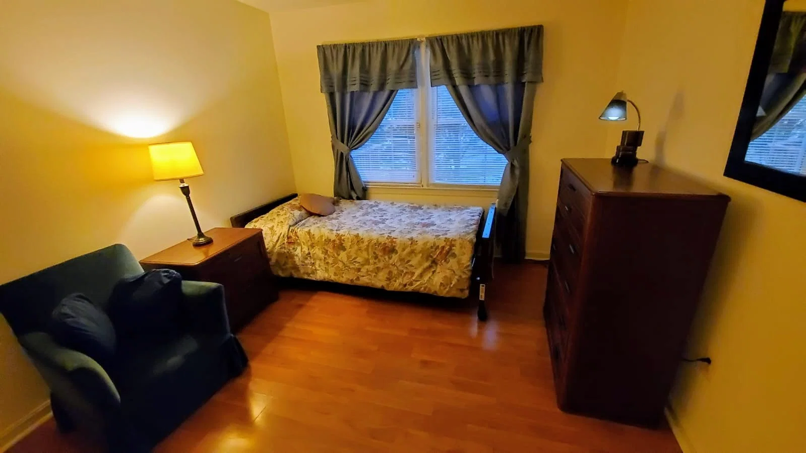 HOMECREST ASSISTED LIVING